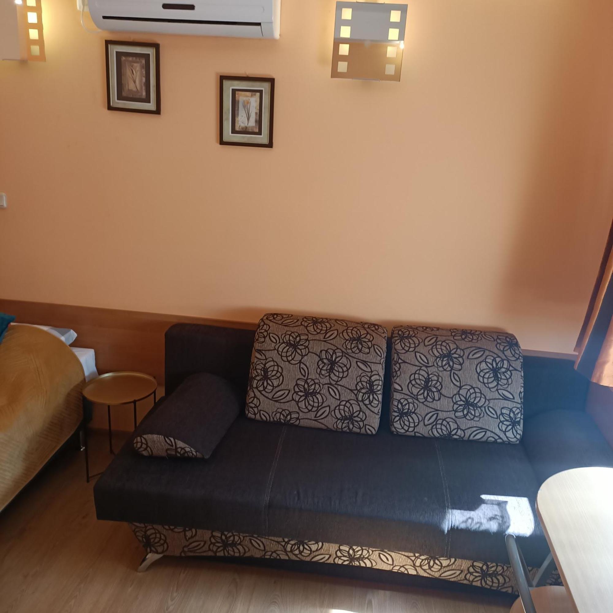 "Vanilla" Pokoje I Apartamenty Nad Brzegiem Jeziora Okuninka Εξωτερικό φωτογραφία